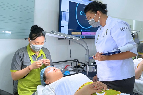 kiểm tra nối mi