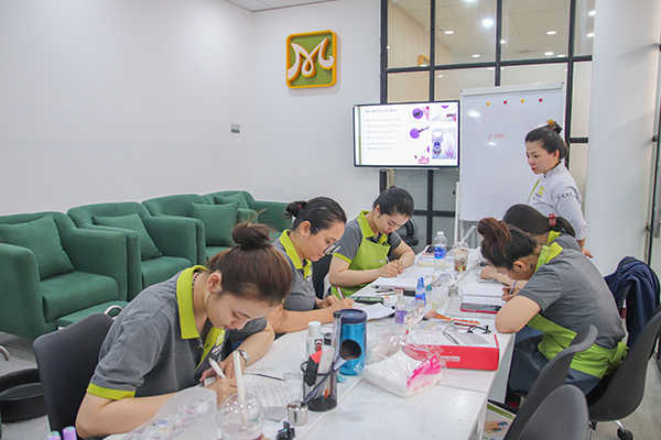 buổi học kỹ thuật lấy bột