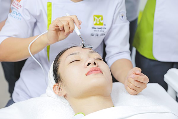 học nghề spa cho nữ không bằng cấp