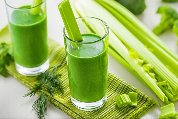 làm xẹp bụng sau sinh bằng nước detox