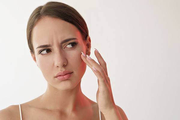 nguyên nhân có da hỗn hợp thiên dầu