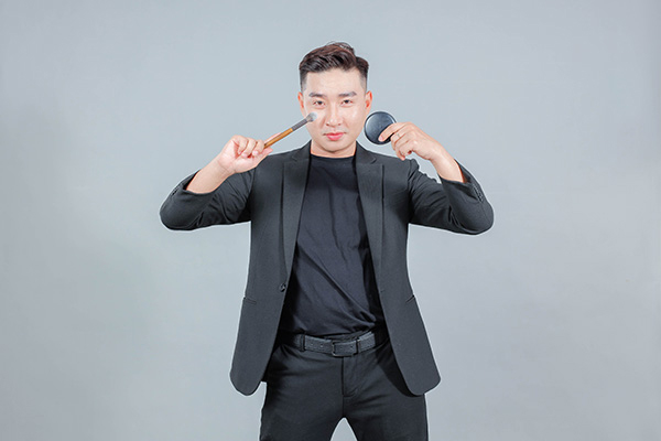 Thầy Lê Thanh Tùng