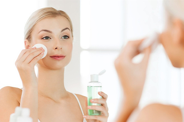 các bước make up có kem chống nắng và kem lót