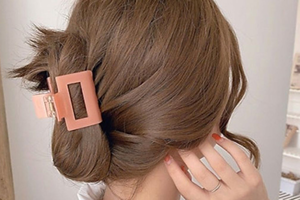 cách kẹp tóc càng cua