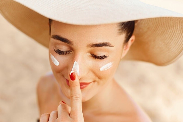 kem chống nắng là gì