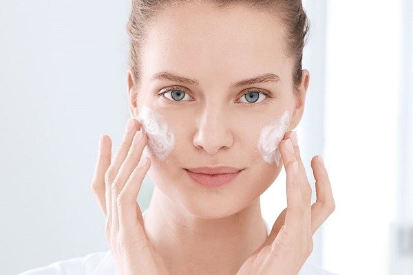 quy trình skincare cho da không đều màu