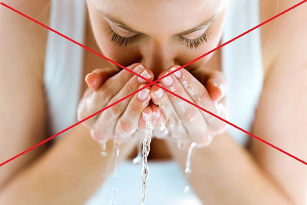 xăm môi xong nên kiêng nước bao lâu