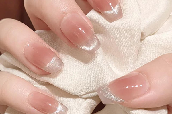 french đầu móng nhũ ánh kim