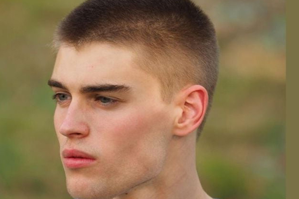 tóc buzz cut