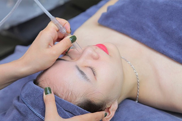 điều trị chuyên sâu tại spa