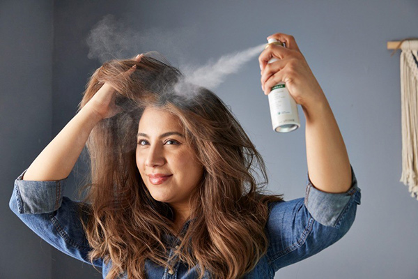 hướng dẫn sử dụng dầu gội khô