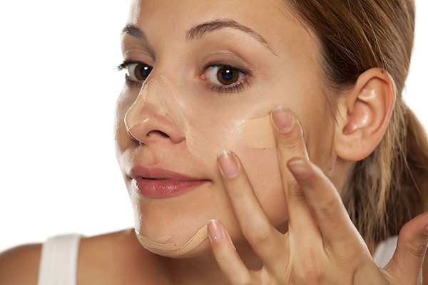 sử dụng kem lót và kem nền