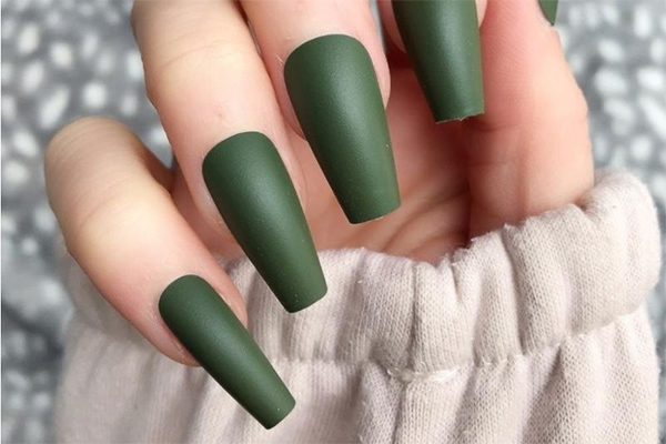 nail xanh lá nhám