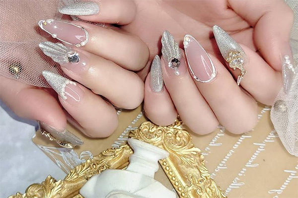 hoàn thiện dáng móng và trang trí