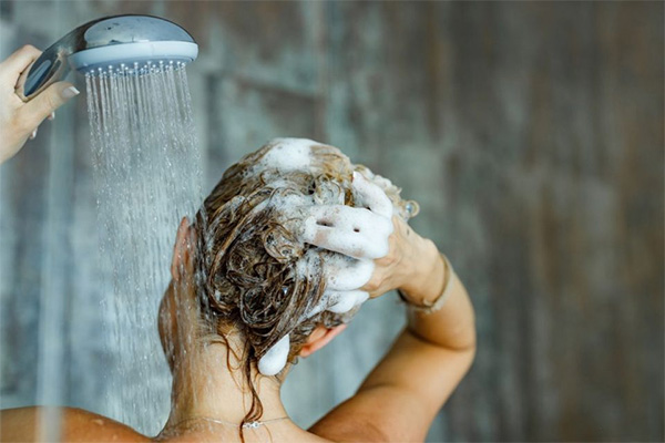 quy trình ủ tóc với dầu dừa